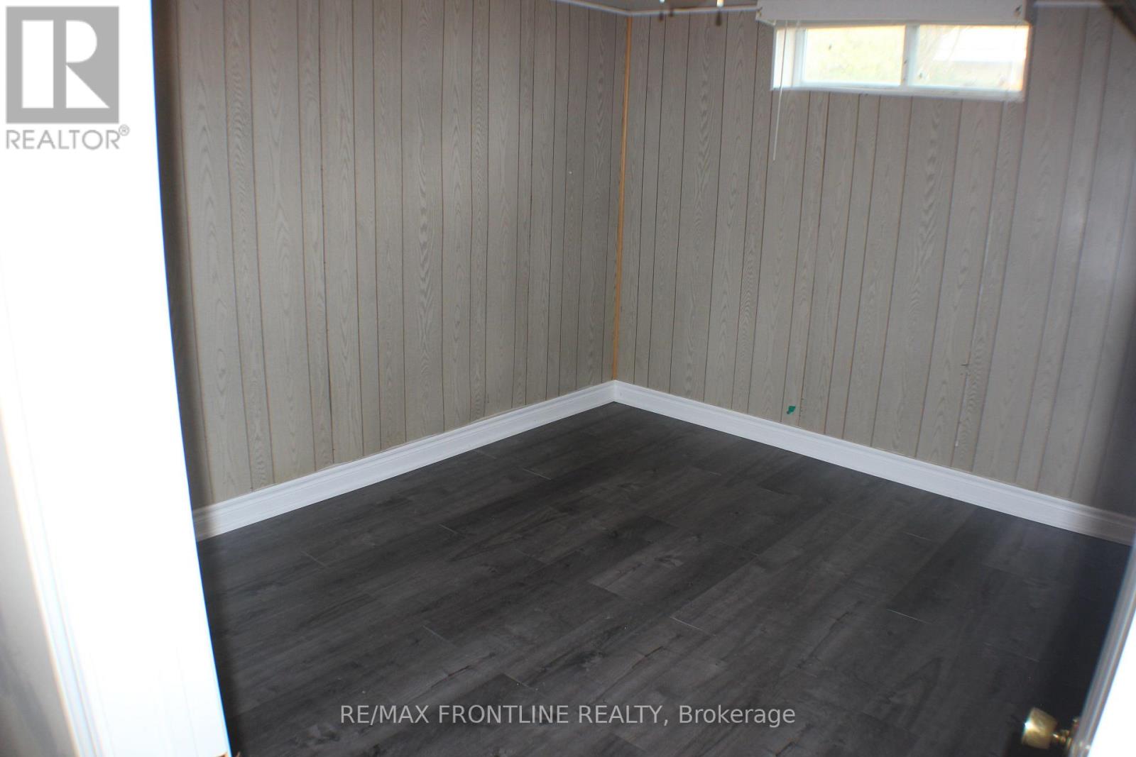 192 Hall Shore Road, Lanark Highlands, Ontario  K0G 1M0 - Photo 27 - X12690666