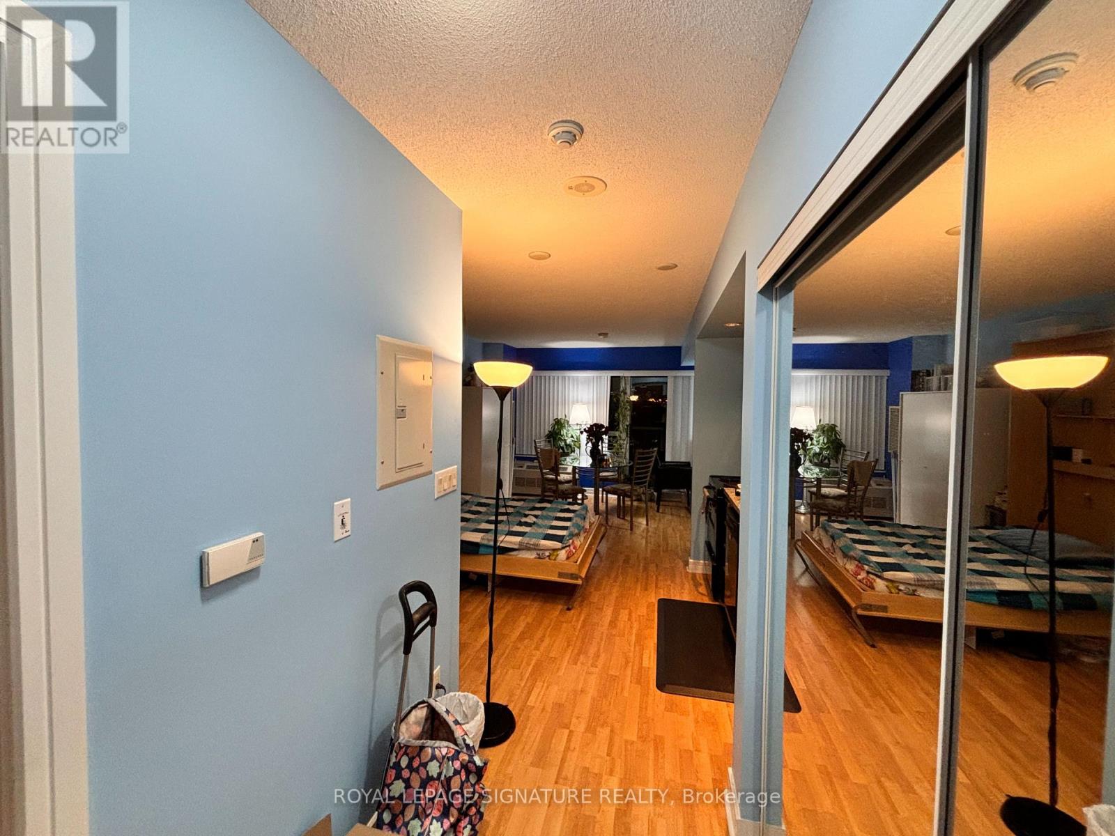 Lph12 - 19 Avondale Avenue, Toronto, Ontario  M2N 0A6 - Photo 3 - C12690506