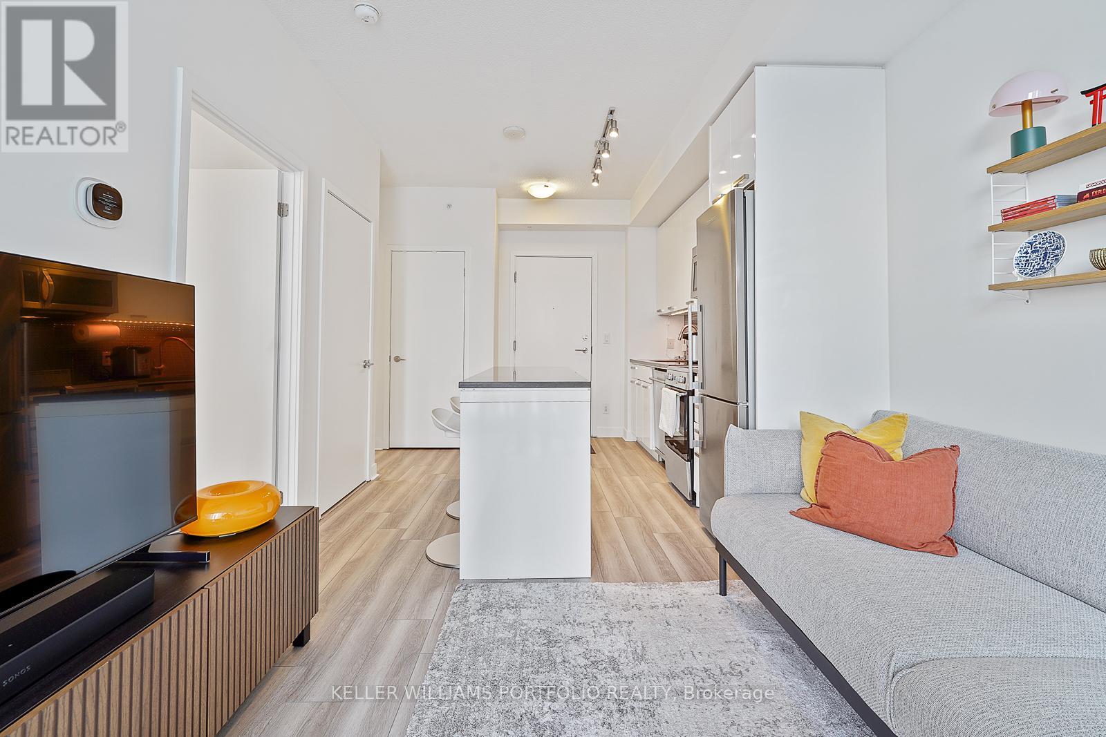 2711 - 295 Adelaide Street W, Toronto, Ontario  M5V 0L4 - Photo 12 - C12690512