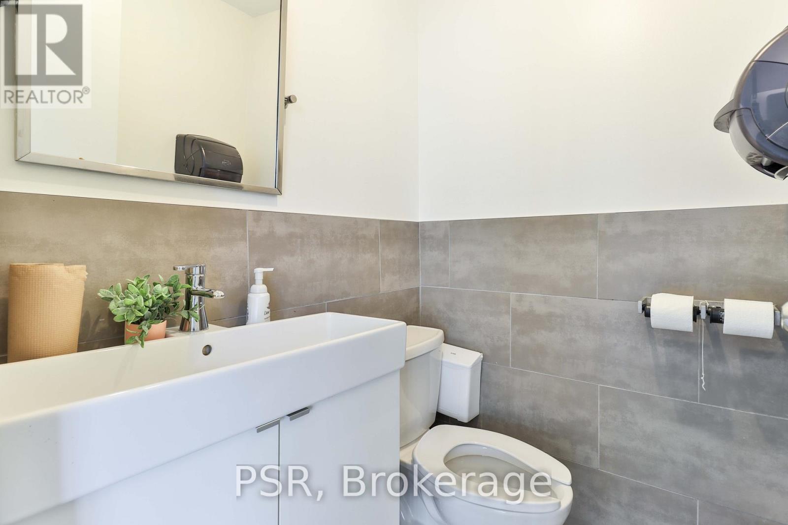 4th Floor - 145 Berkeley Street, Toronto, Ontario  M5A 2X1 - Photo 19 - C12690516