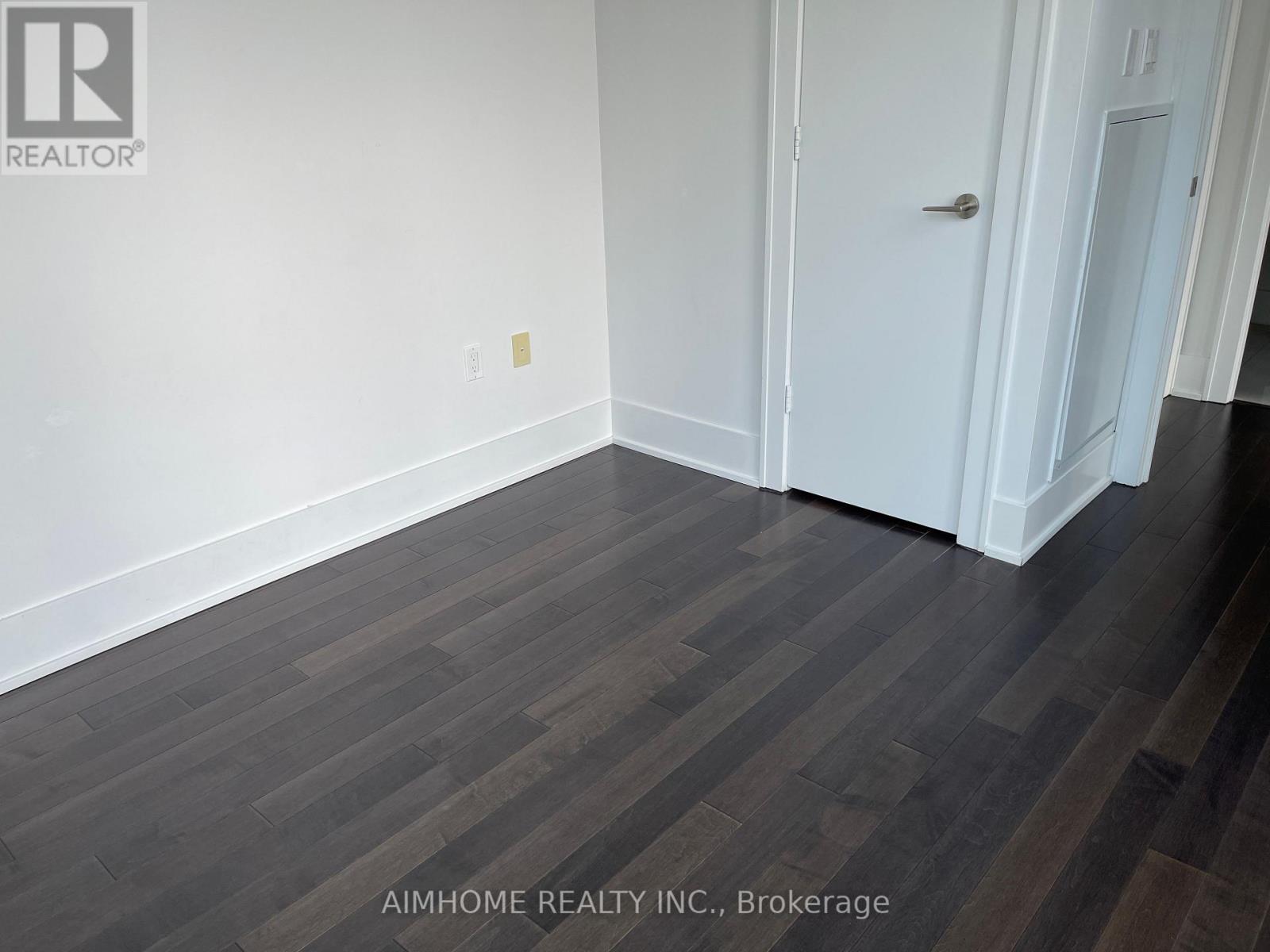 802 - 39 Queens Quay E, Toronto, Ontario  M5E 0A5 - Photo 13 - C12690534