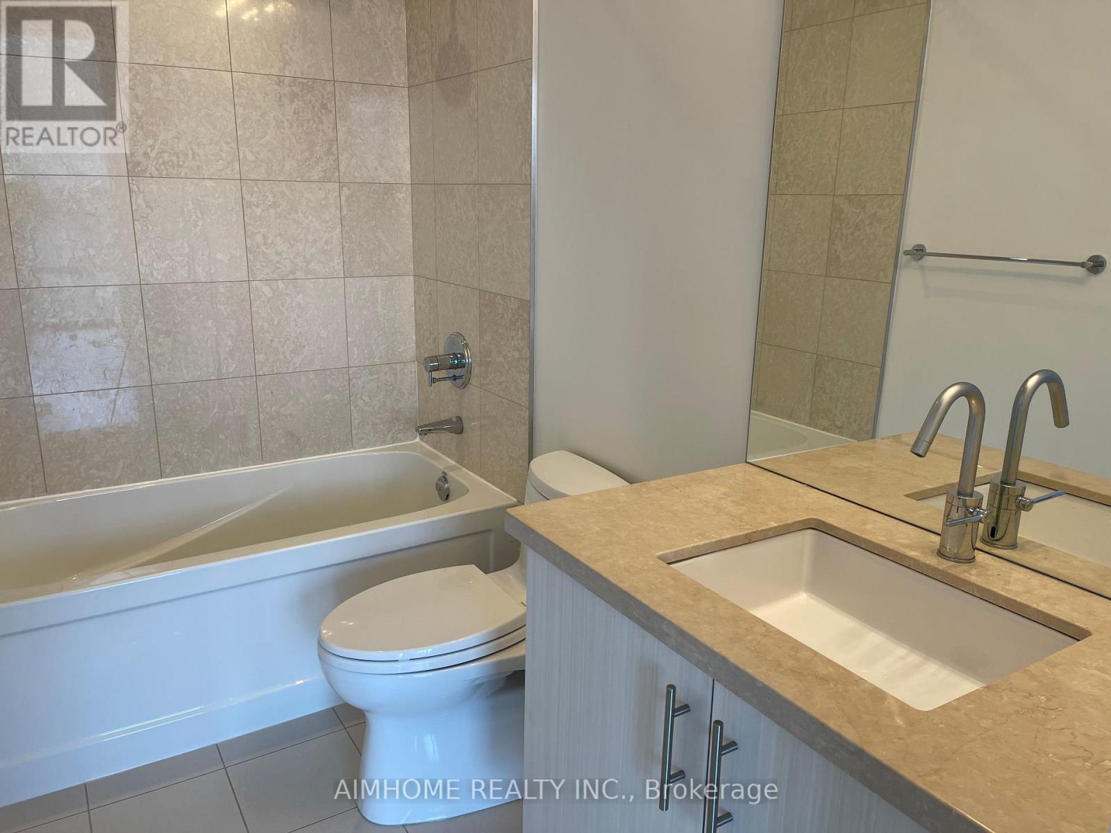 802 - 39 Queens Quay E, Toronto, Ontario  M5E 0A5 - Photo 16 - C12690534