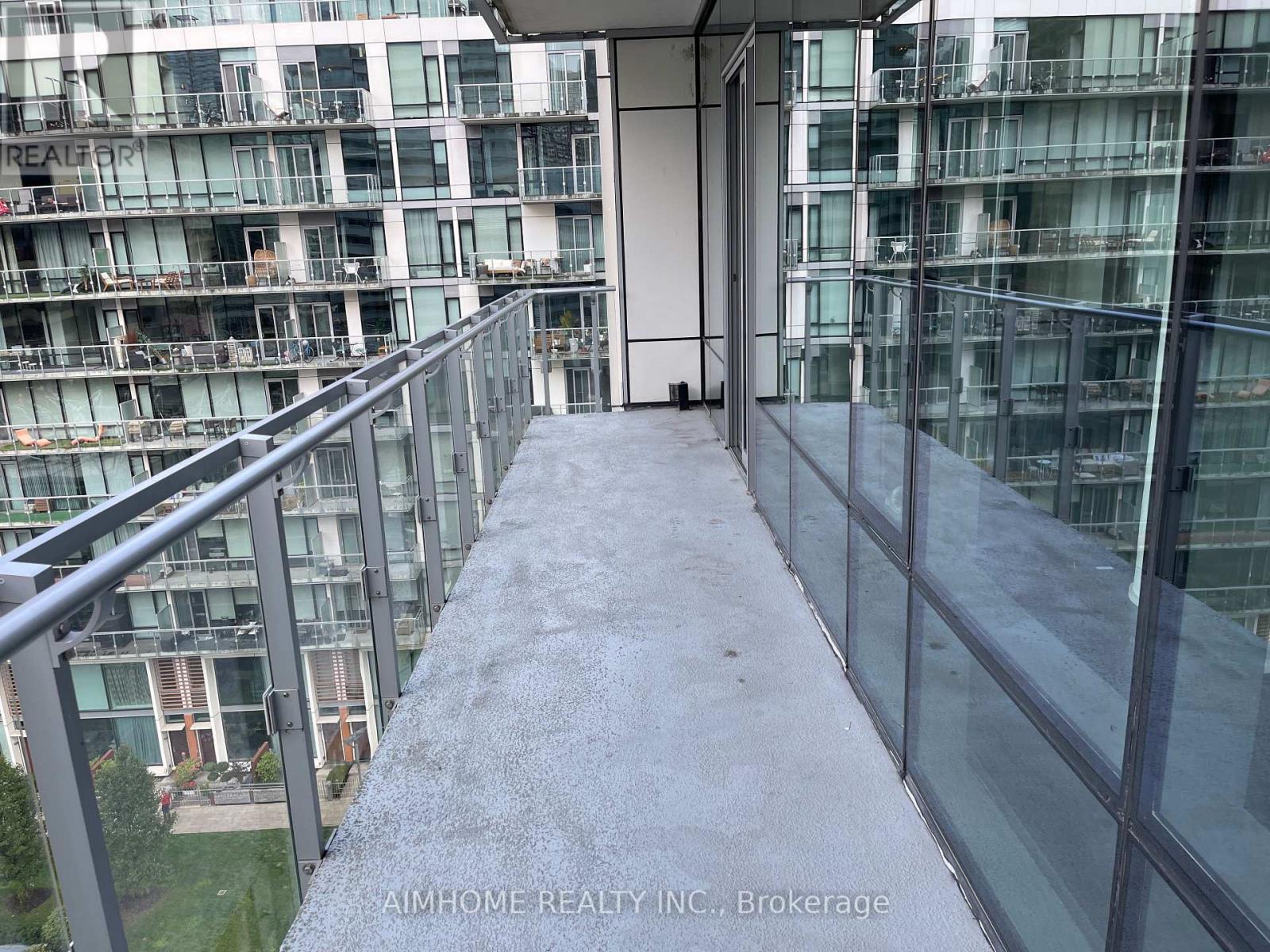 802 - 39 Queens Quay E, Toronto, Ontario  M5E 0A5 - Photo 18 - C12690534