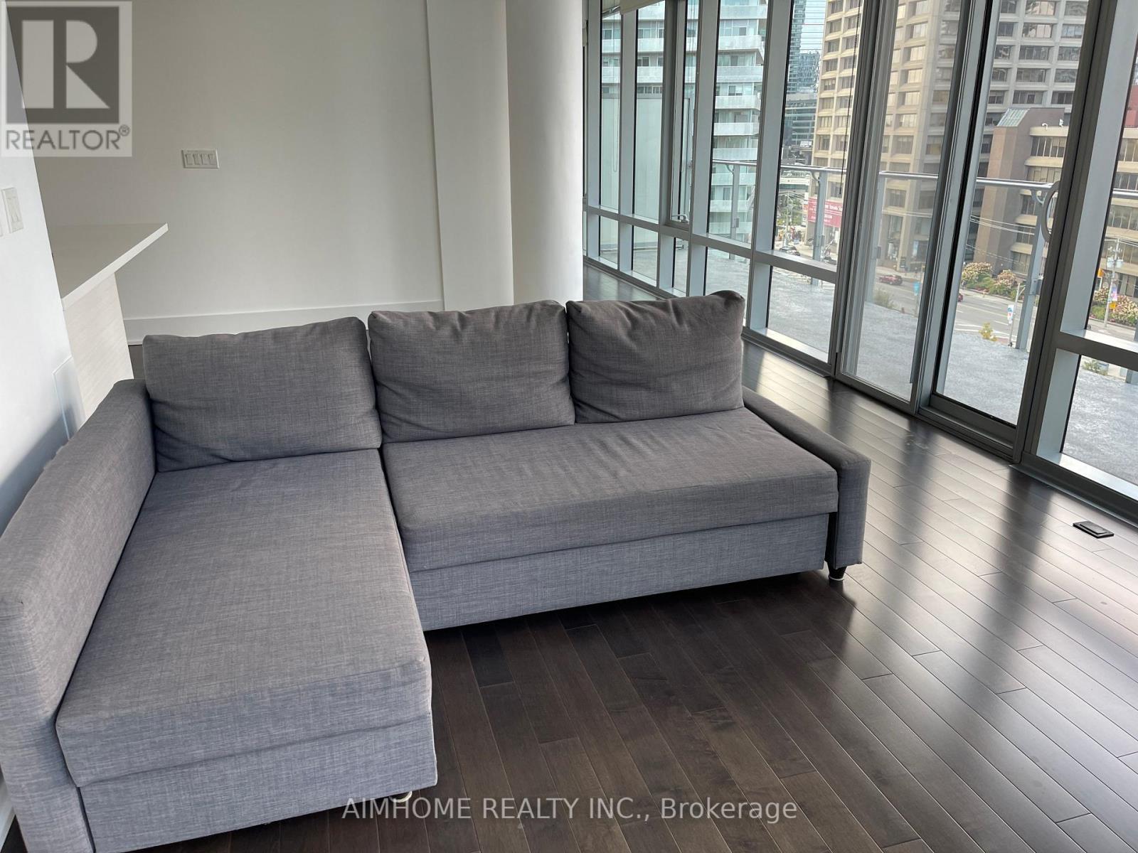 802 - 39 Queens Quay E, Toronto, Ontario  M5E 0A5 - Photo 9 - C12690534