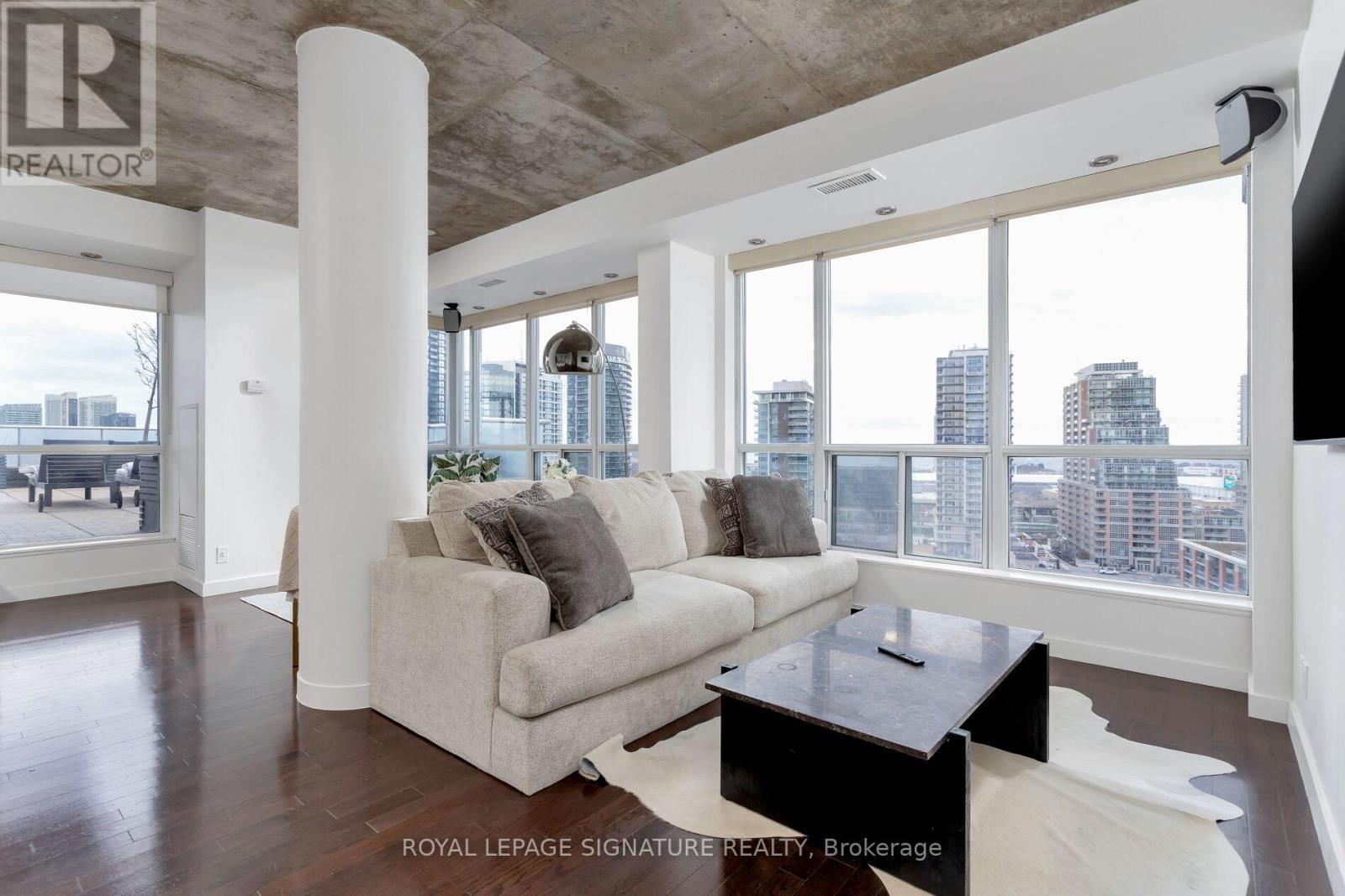 Lph18 - 1 Shaw Street, Toronto, Ontario  M6K 0A1 - Photo 10 - C12690574
