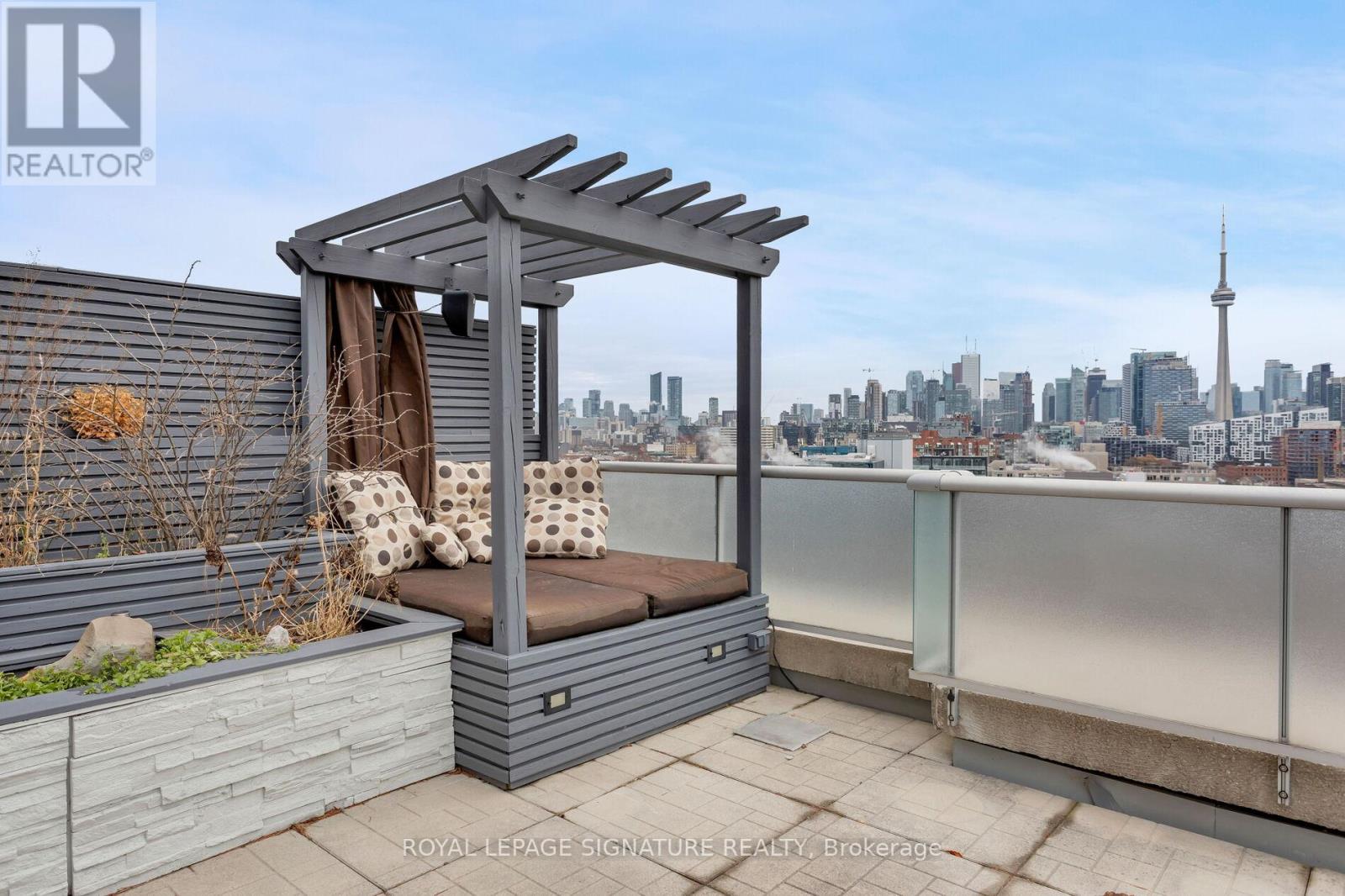 Lph18 - 1 Shaw Street, Toronto, Ontario  M6K 0A1 - Photo 19 - C12690574