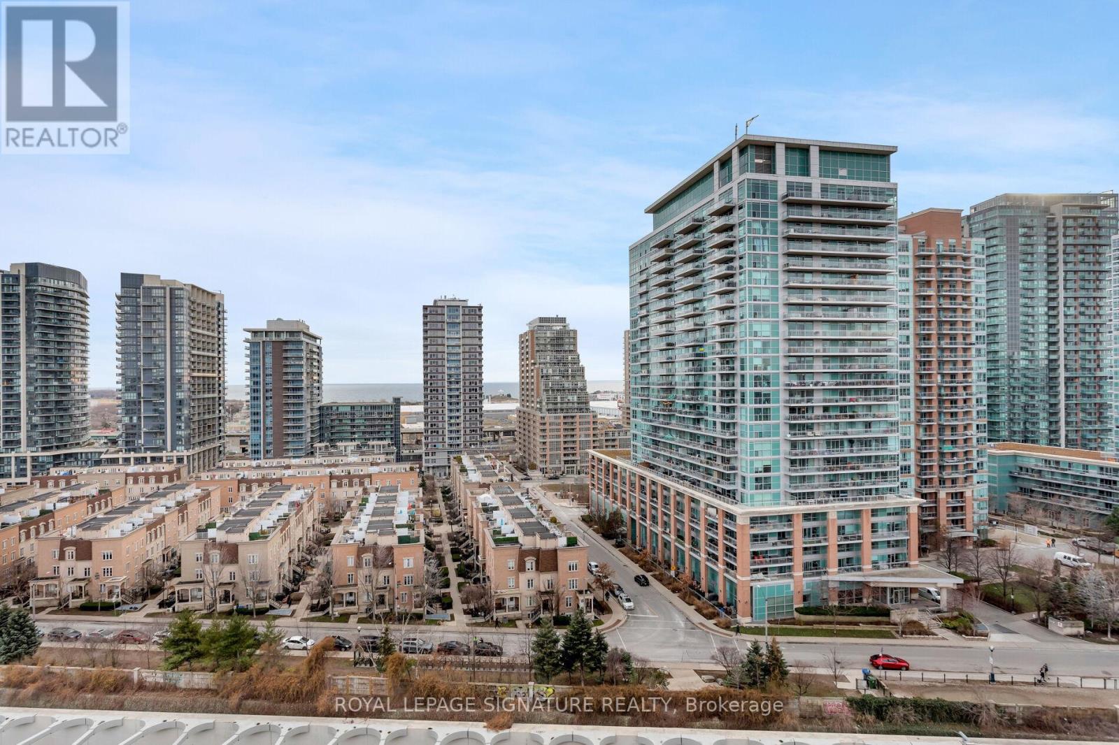 Lph18 - 1 Shaw Street, Toronto, Ontario  M6K 0A1 - Photo 23 - C12690574