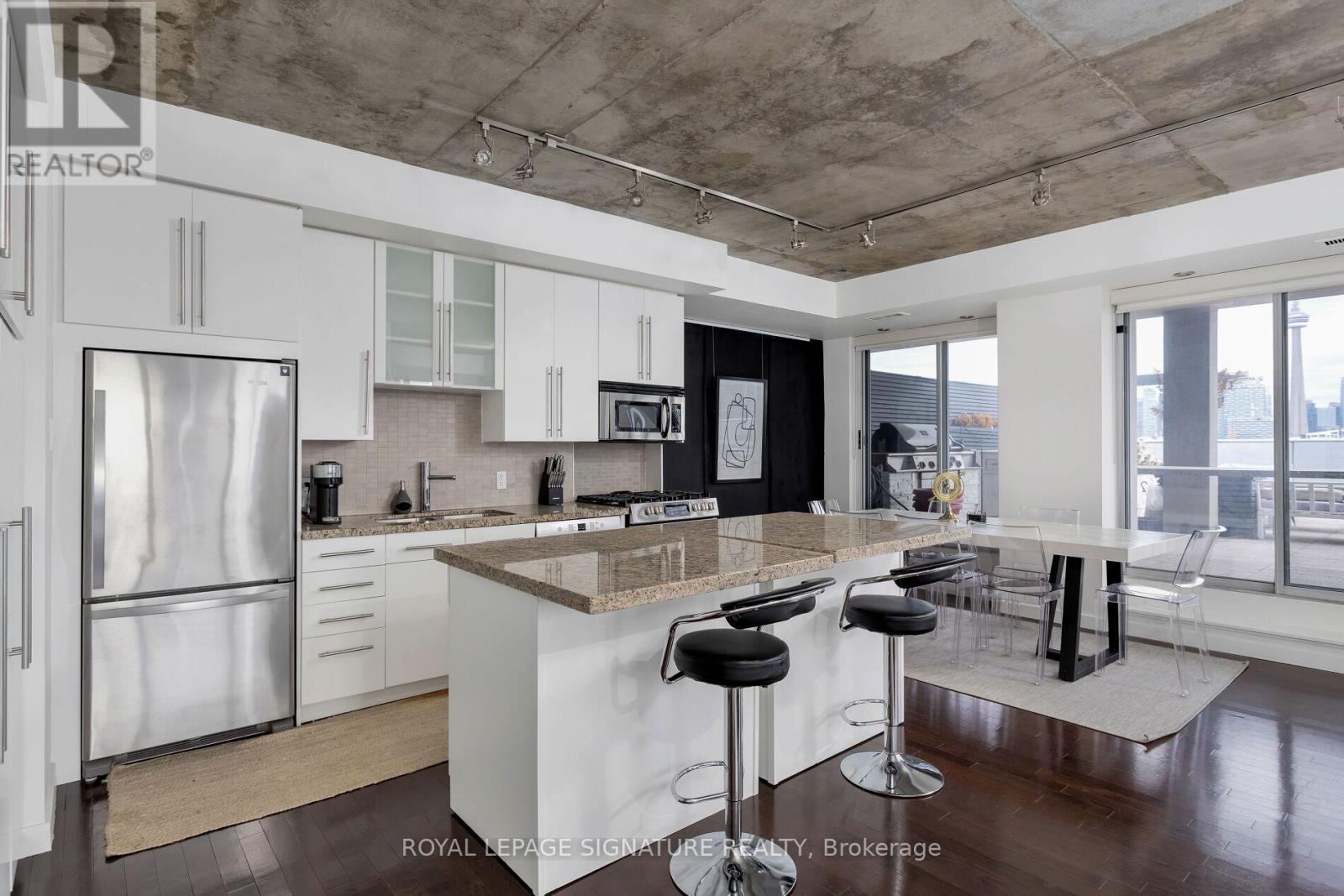 Lph18 - 1 Shaw Street, Toronto, Ontario  M6K 0A1 - Photo 4 - C12690574