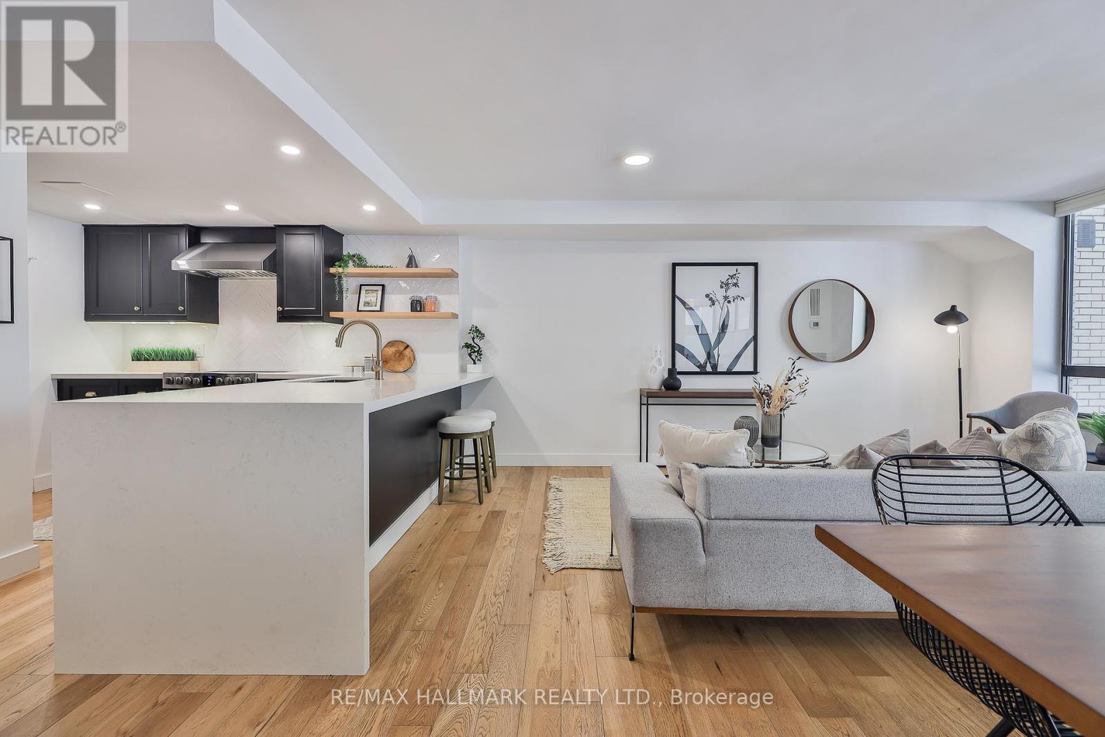 206 - 211 St Patrick Street, Toronto, Ontario  M5T 2Y9 - Photo 8 - C12690586