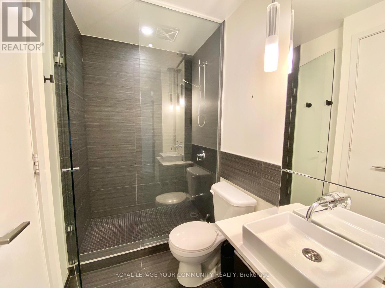 1708 - 8 Charlotte Street, Toronto, Ontario  M5V 0K4 - Photo 12 - C12690642