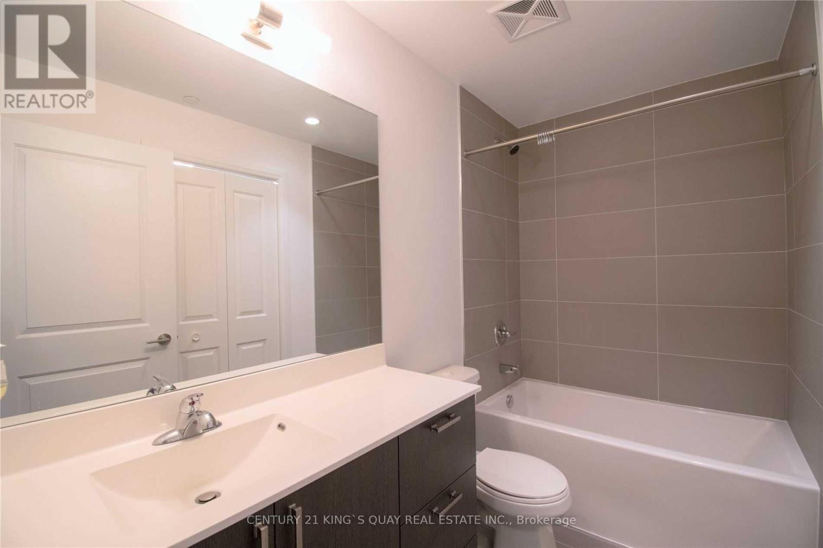 1704 - 50 Ann O'reilly Road, Toronto, Ontario  M2J 0C9 - Photo 7 - C12690686