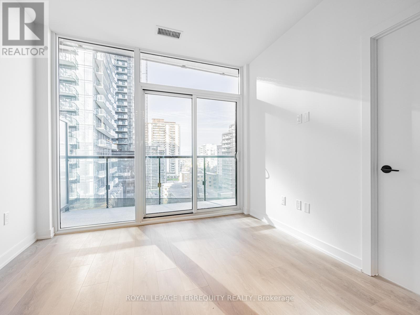 905 - 117 Broadway Avenue, Toronto, Ontario  M4P 1V4 - Photo 16 - C12690722