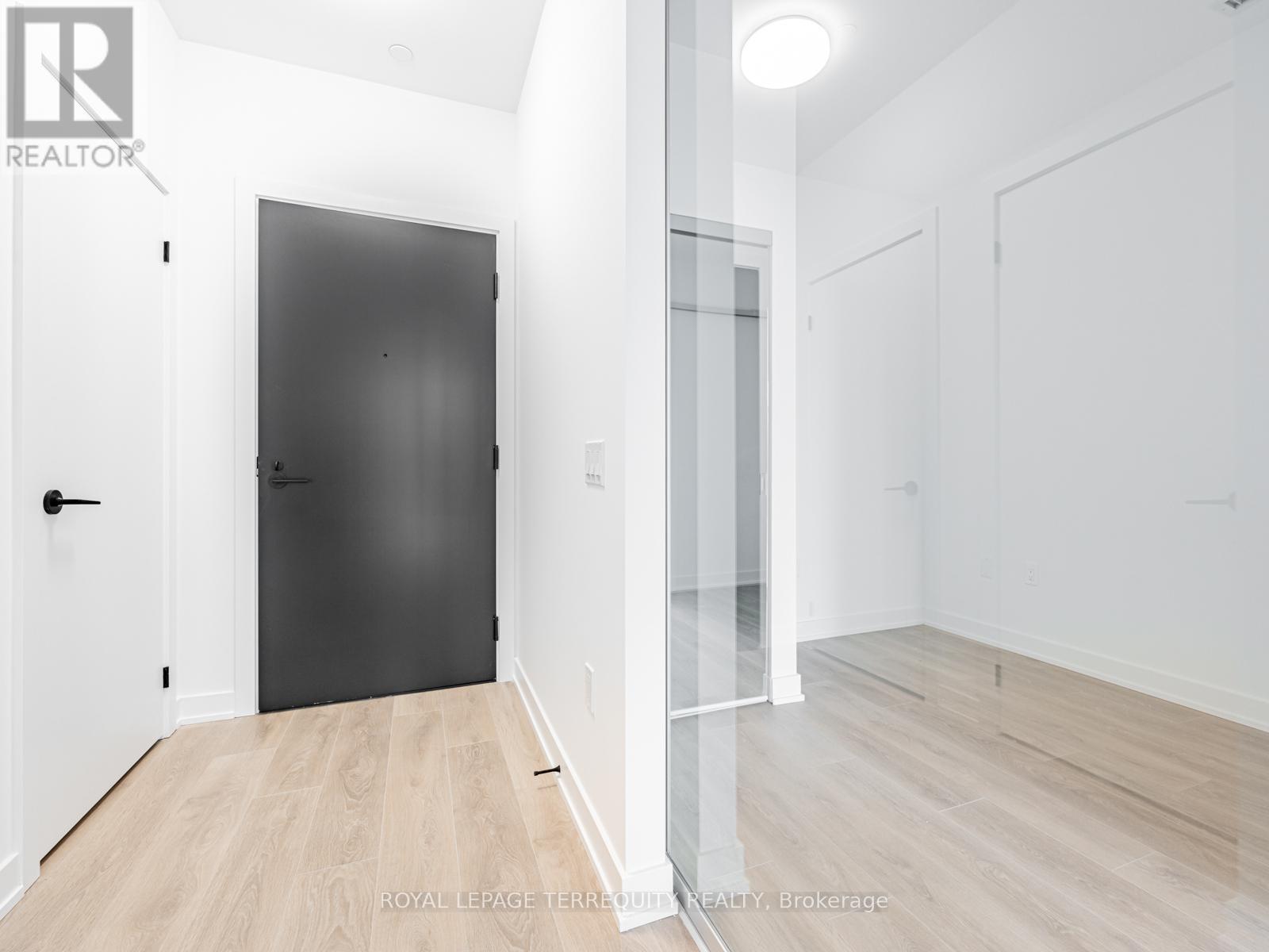 905 - 117 Broadway Avenue, Toronto, Ontario  M4P 1V4 - Photo 2 - C12690722