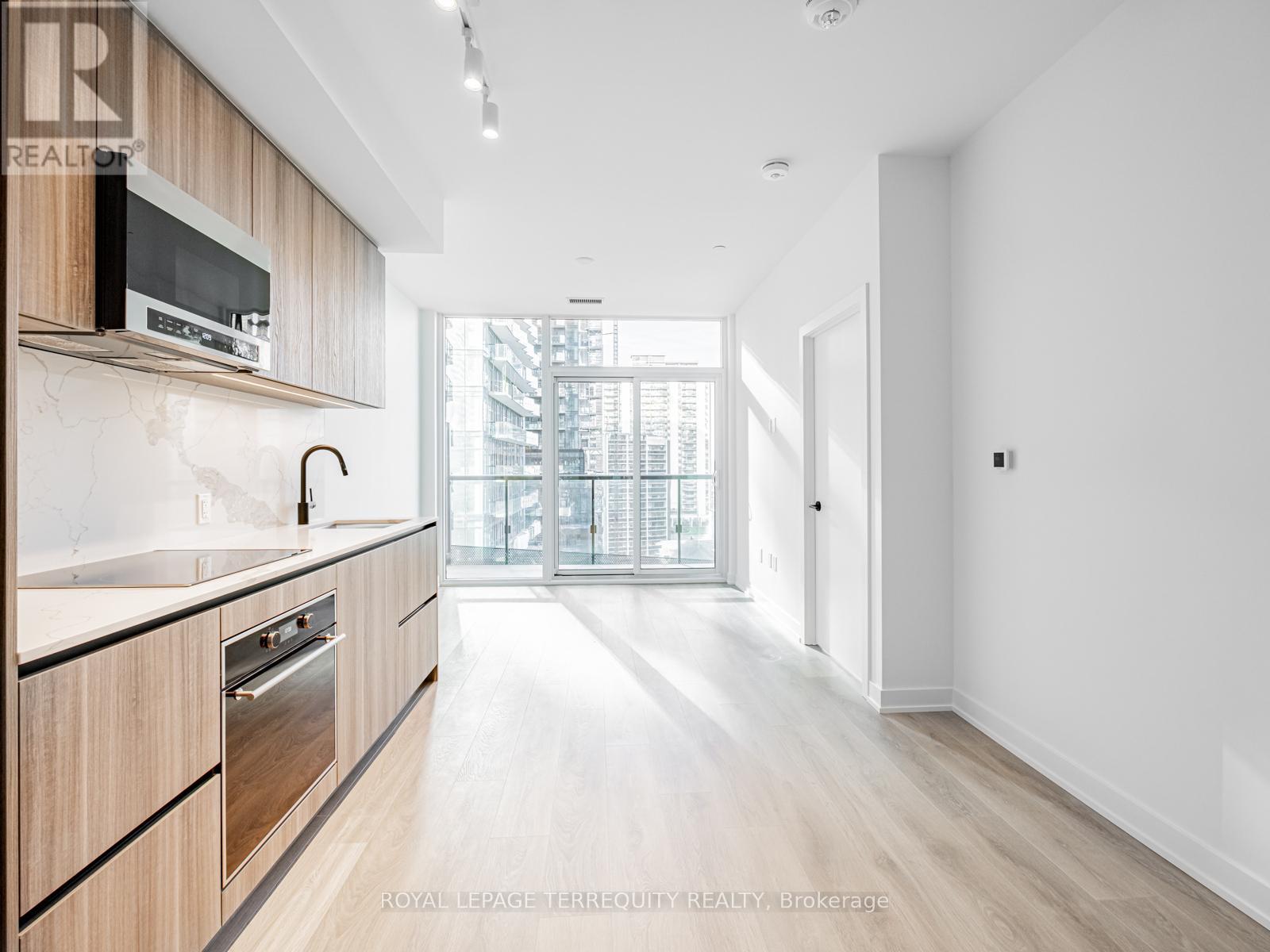 905 - 117 Broadway Avenue, Toronto, Ontario  M4P 1V4 - Photo 5 - C12690722