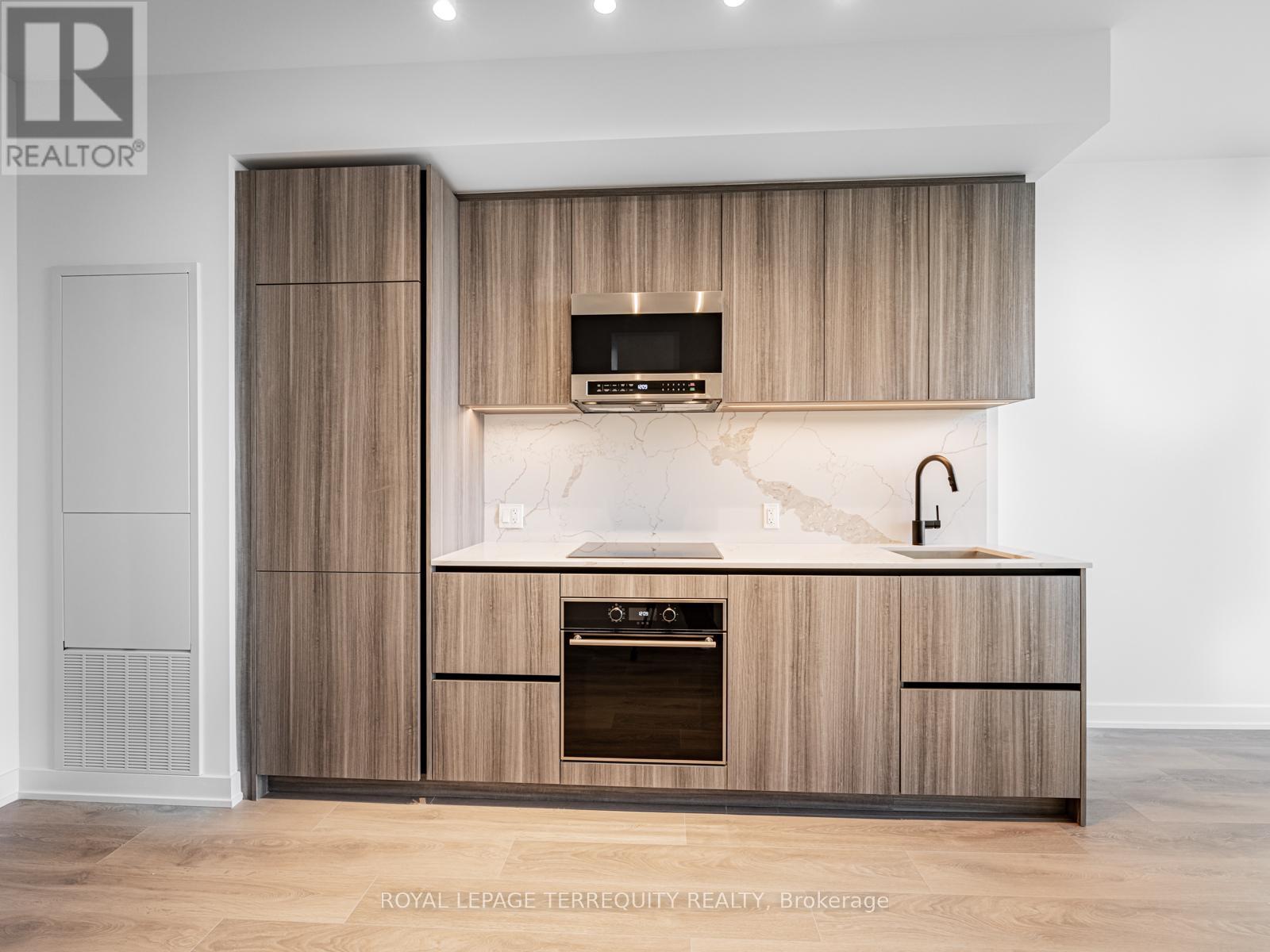 905 - 117 Broadway Avenue, Toronto, Ontario  M4P 1V4 - Photo 8 - C12690722