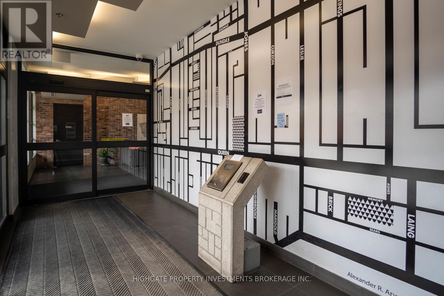 208 - 88 Colgate Avenue, Toronto, Ontario  M4M 0A6 - Photo 5 - E12690558