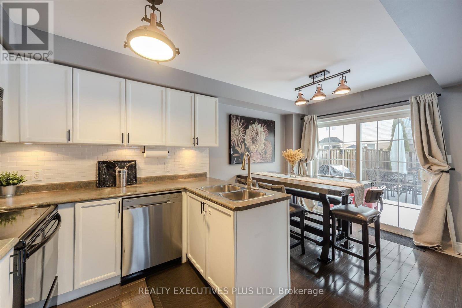 57 Tansley Crescent, Ajax, Ontario  L1Z 1Y5 - Photo 6 - E12690564