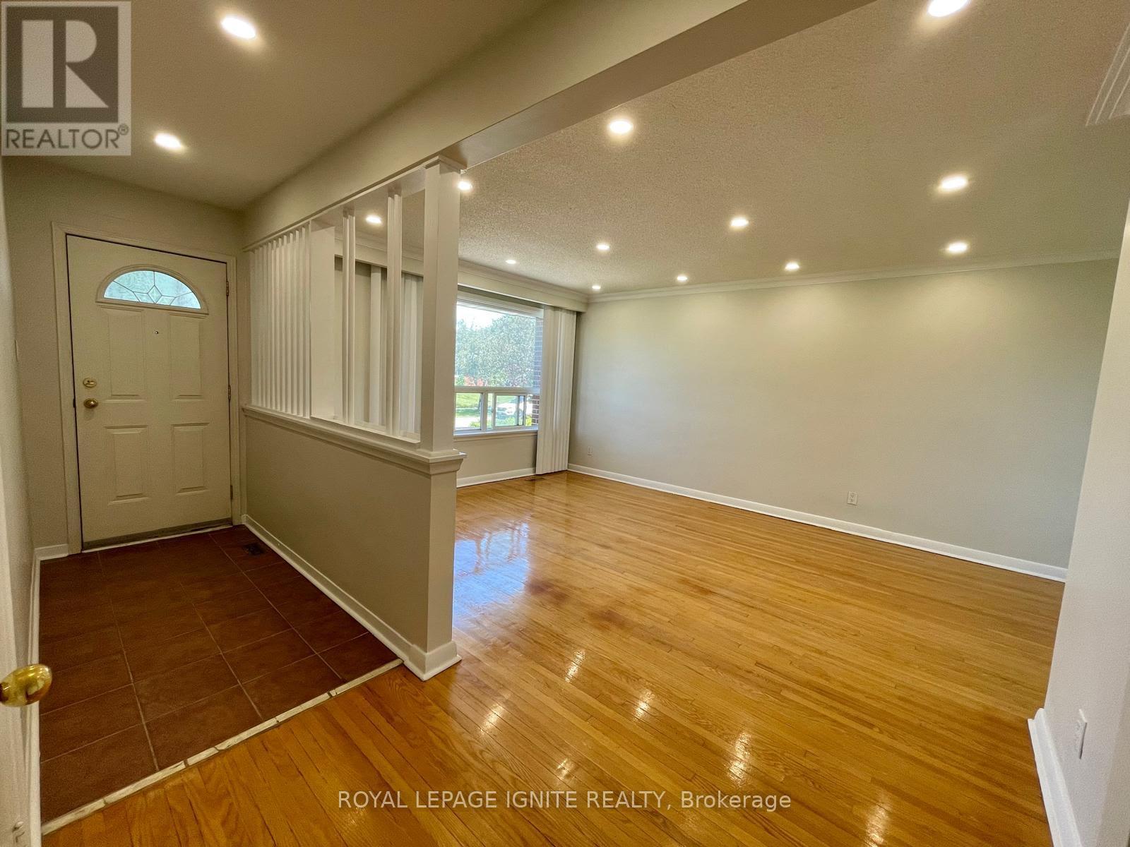 Room - 39 Greenock Avenue, Toronto, Ontario  M1G 2Z7 - Photo 1 - E12690602