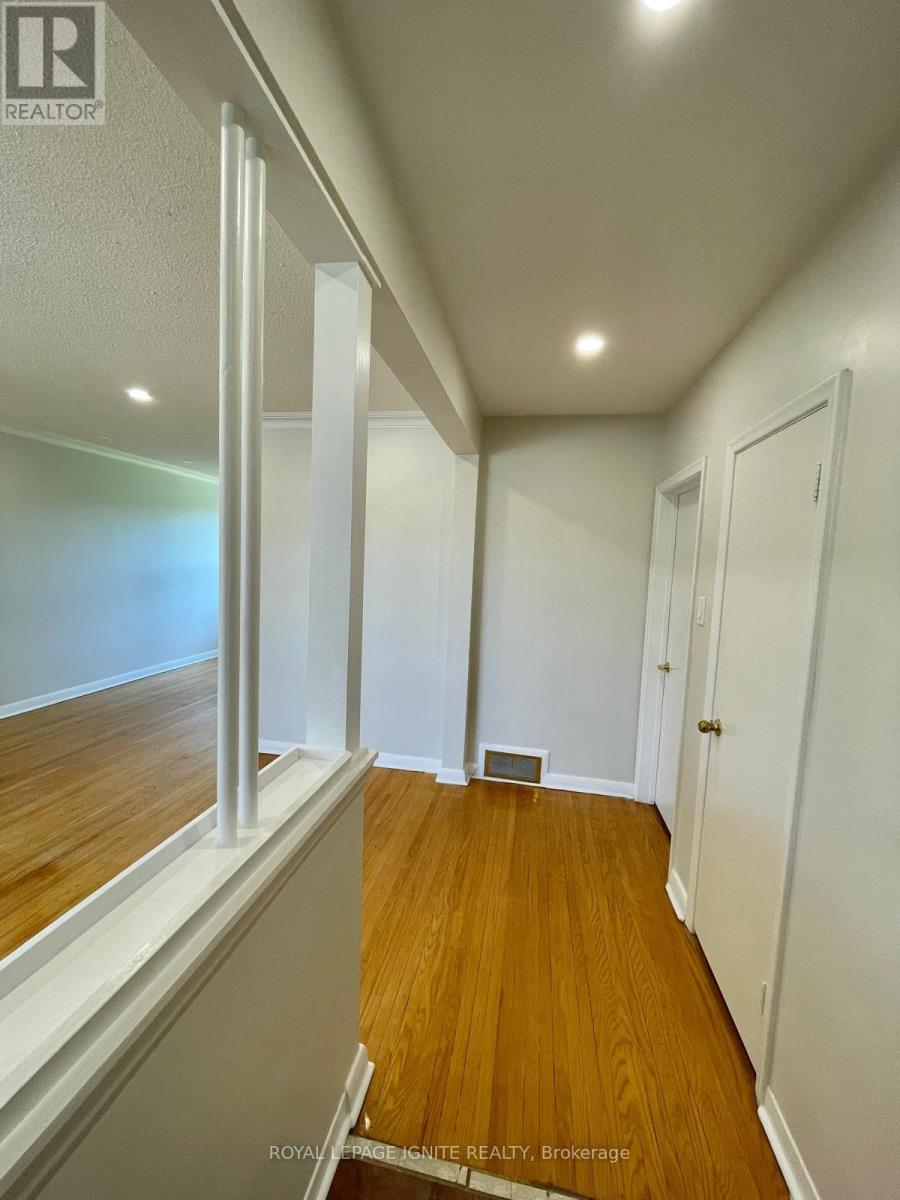 Room - 39 Greenock Avenue, Toronto, Ontario  M1G 2Z7 - Photo 2 - E12690602