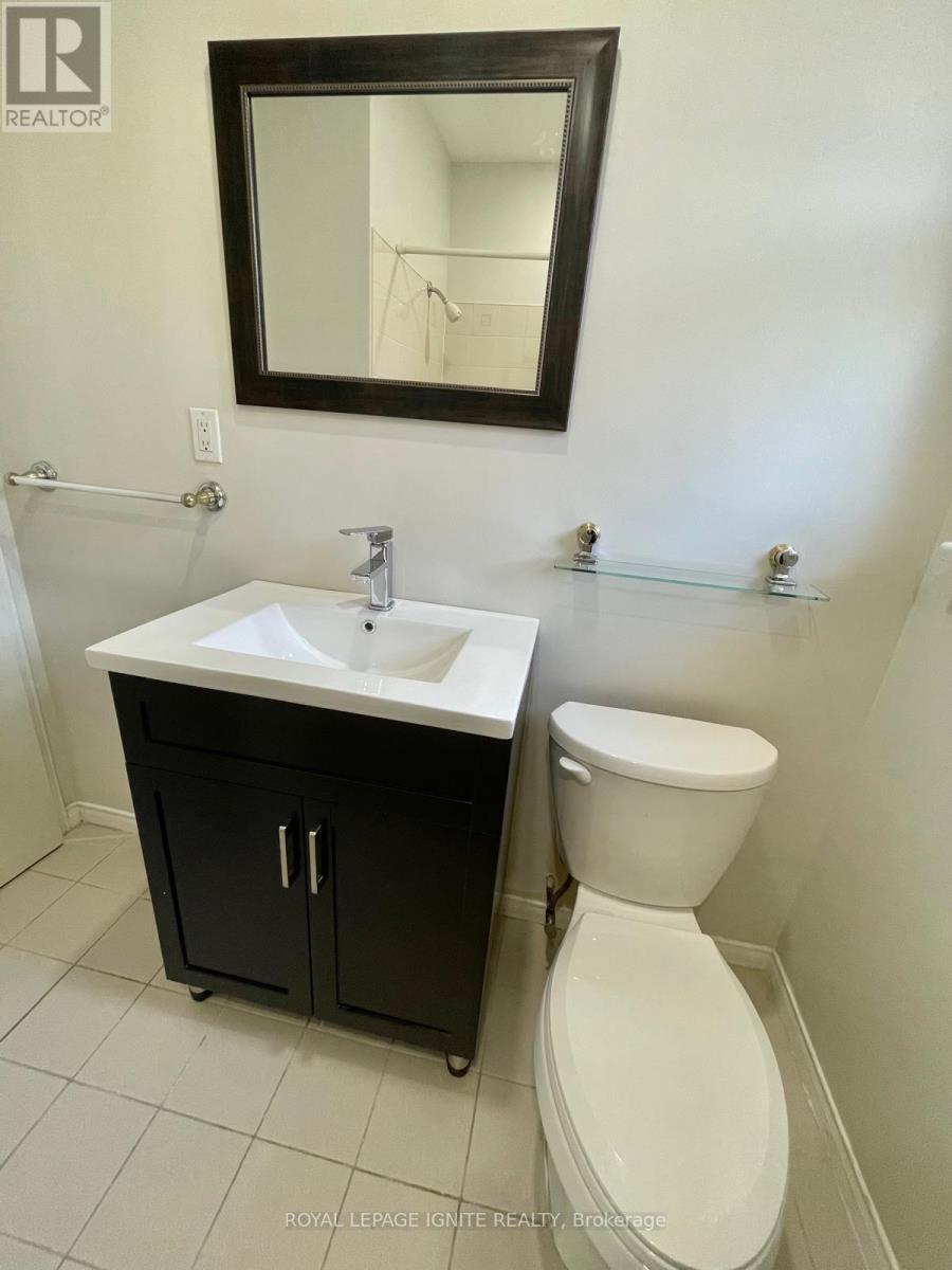 Room - 39 Greenock Avenue, Toronto, Ontario  M1G 2Z7 - Photo 8 - E12690602