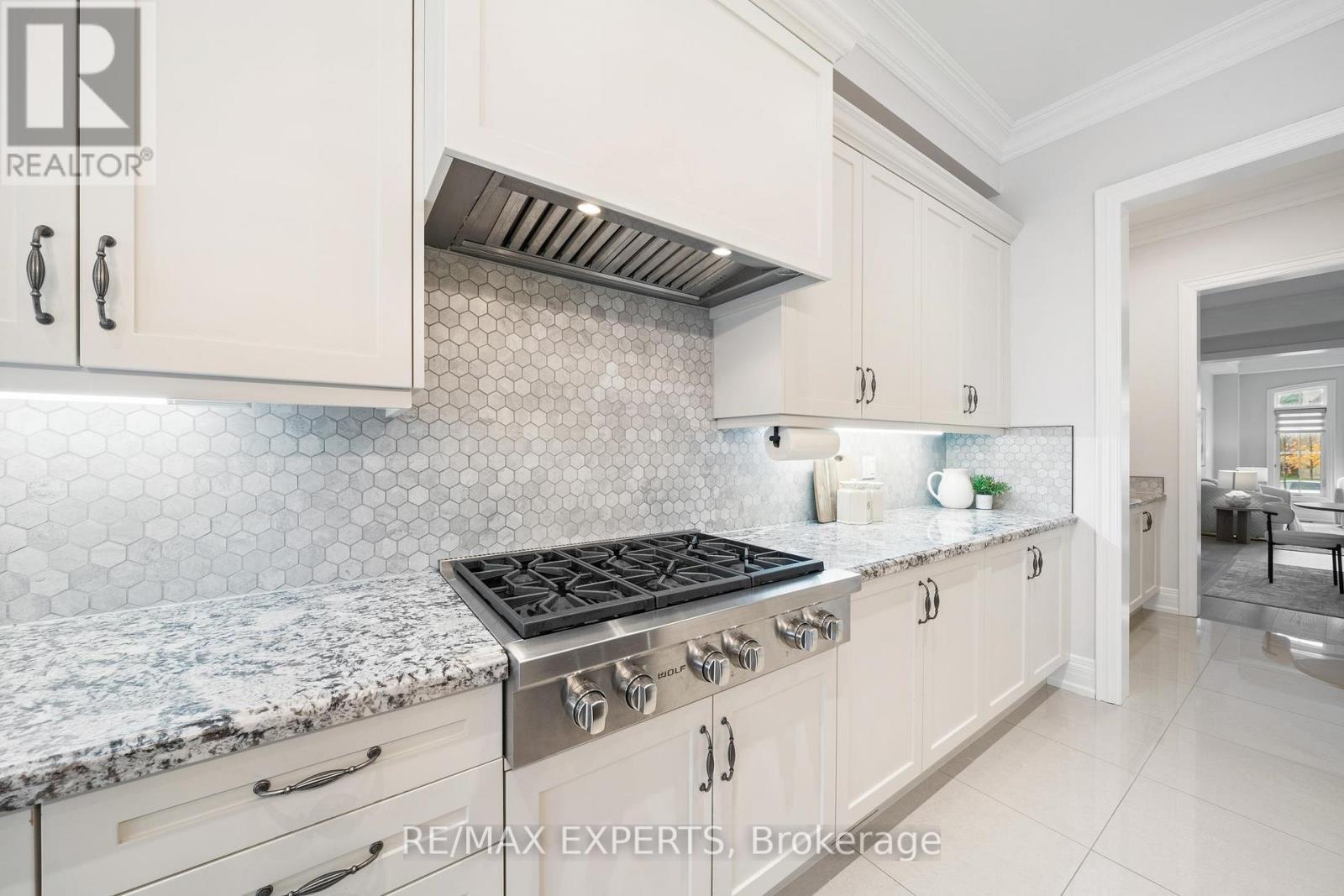 16 Raymond Love Court, King, Ontario  L7B 0M7 - Photo 19 - N12690520