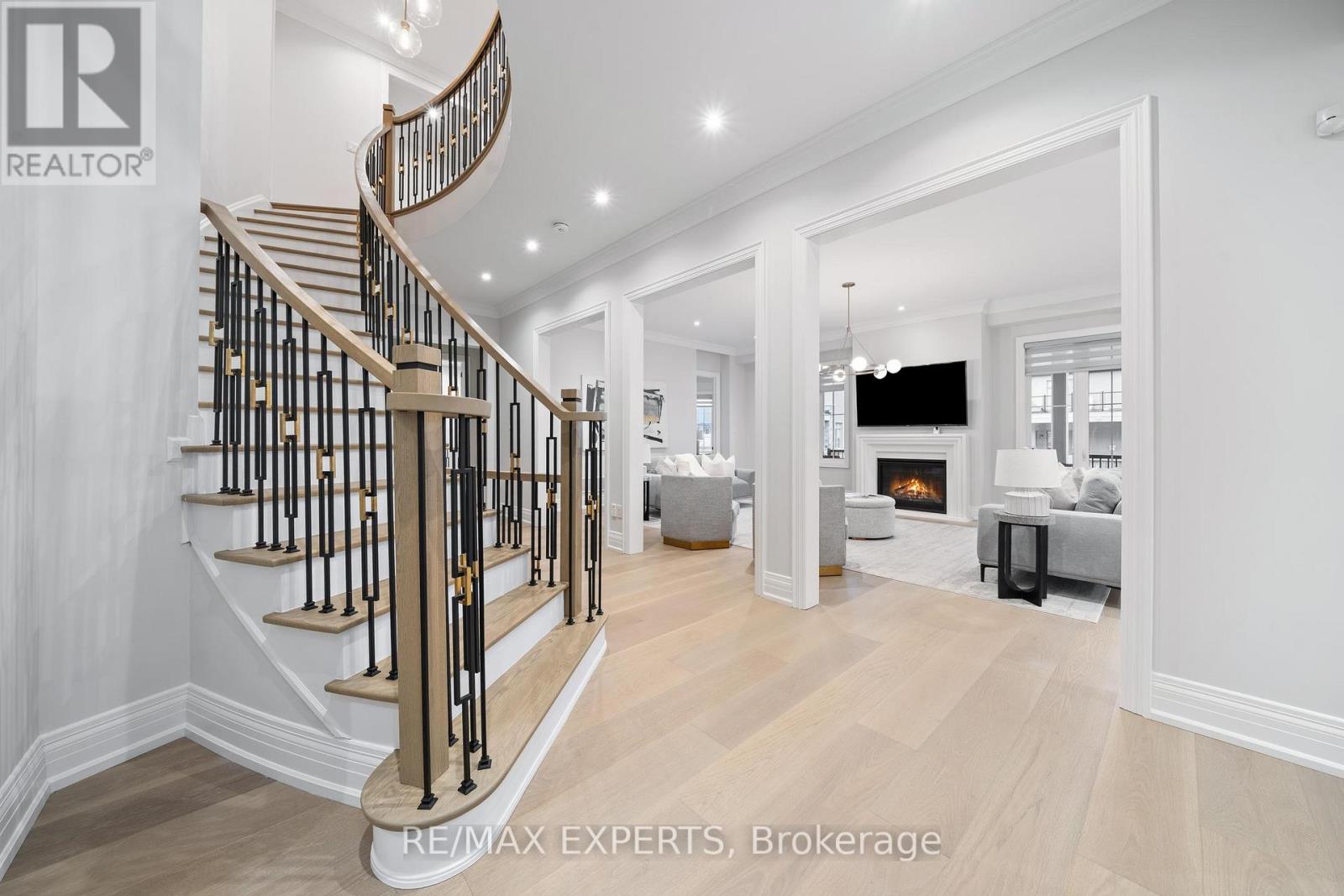 16 Raymond Love Court, King, Ontario  L7B 0M7 - Photo 32 - N12690520