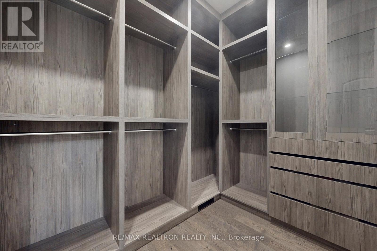 48 Red Giant Street W, Richmond Hill, Ontario  L4C 4Y4 - Photo 18 - N12690740