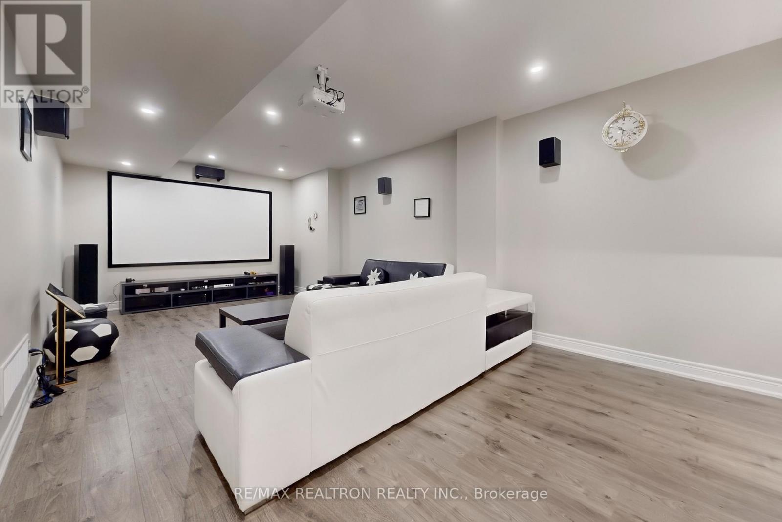 48 Red Giant Street W, Richmond Hill, Ontario  L4C 4Y4 - Photo 26 - N12690740