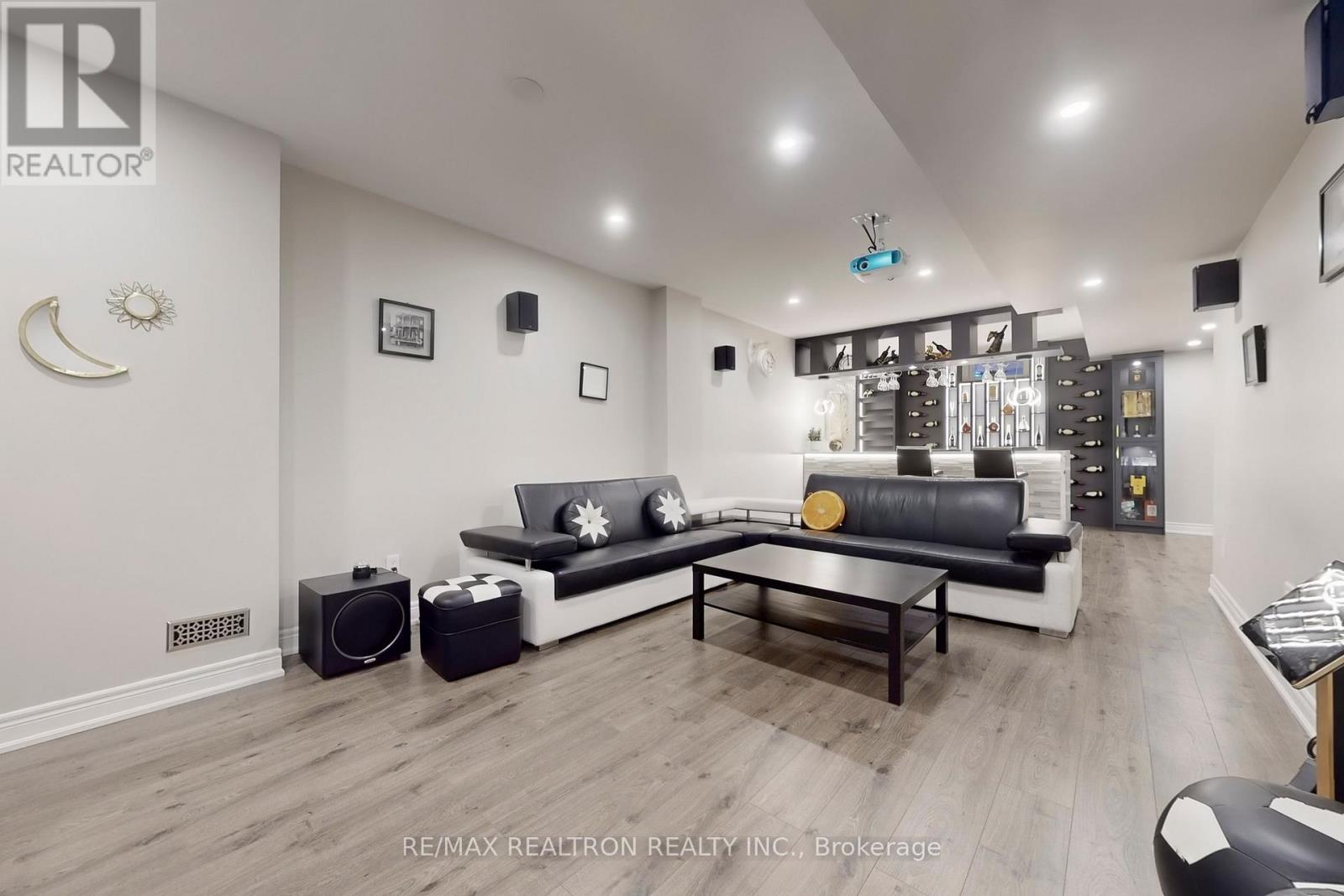 48 Red Giant Street W, Richmond Hill, Ontario  L4C 4Y4 - Photo 27 - N12690740