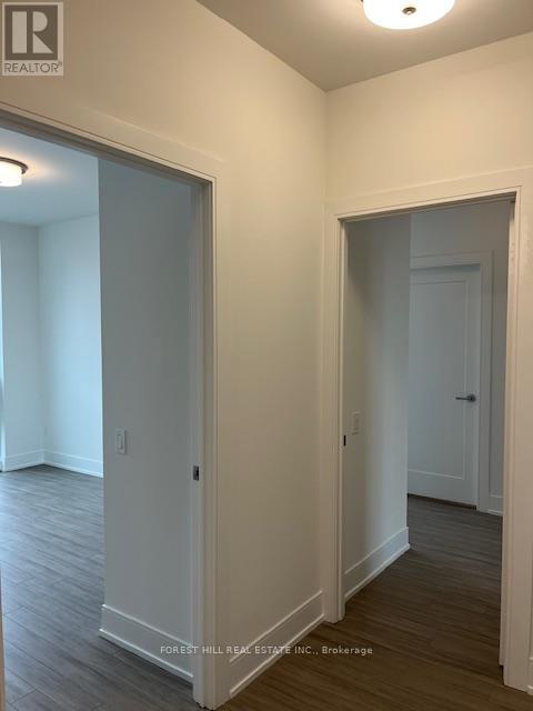 711 - 310 Tweedsmuir Avenue, Toronto, Ontario  M5P 2Y2 - Photo 11 - C12600900