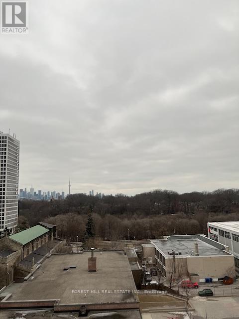 711 - 310 Tweedsmuir Avenue, Toronto, Ontario  M5P 2Y2 - Photo 19 - C12600900