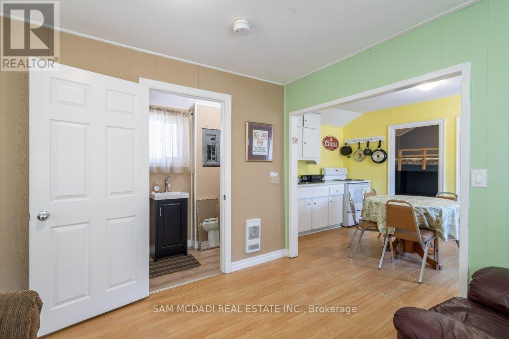 5 River Road E, Wasaga Beach, Ontario  L9Z 2L1 - Photo 11 - S12690710