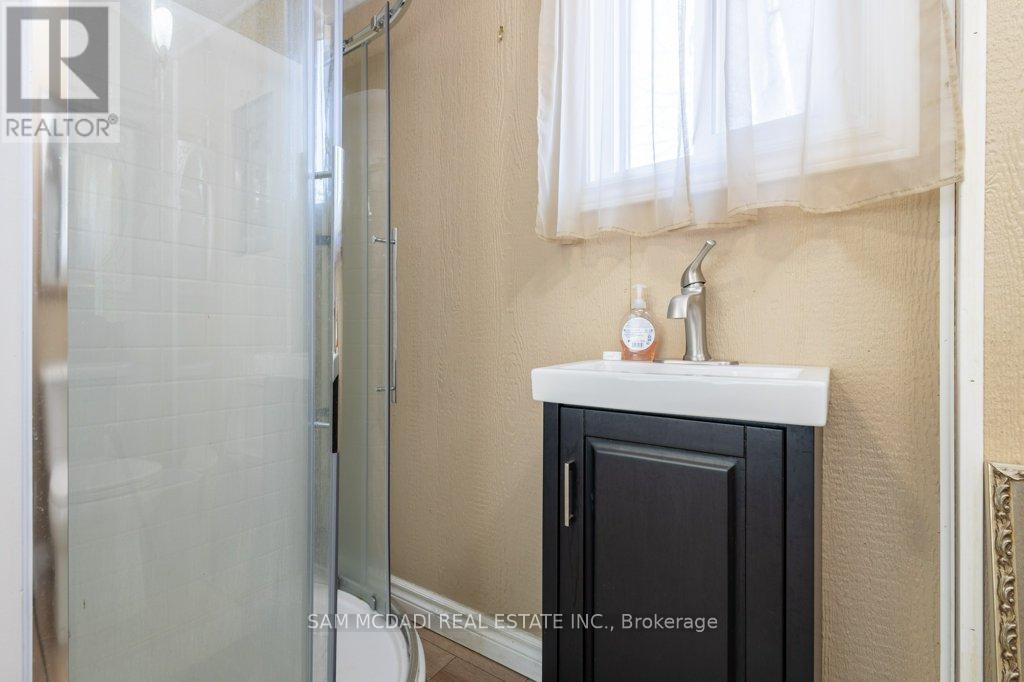 5 River Road E, Wasaga Beach, Ontario  L9Z 2L1 - Photo 14 - S12690710