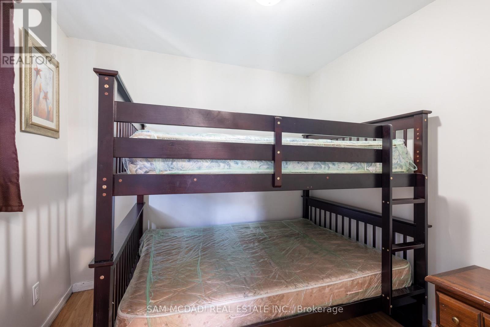 5 River Road E, Wasaga Beach, Ontario  L9Z 2L1 - Photo 32 - S12690710