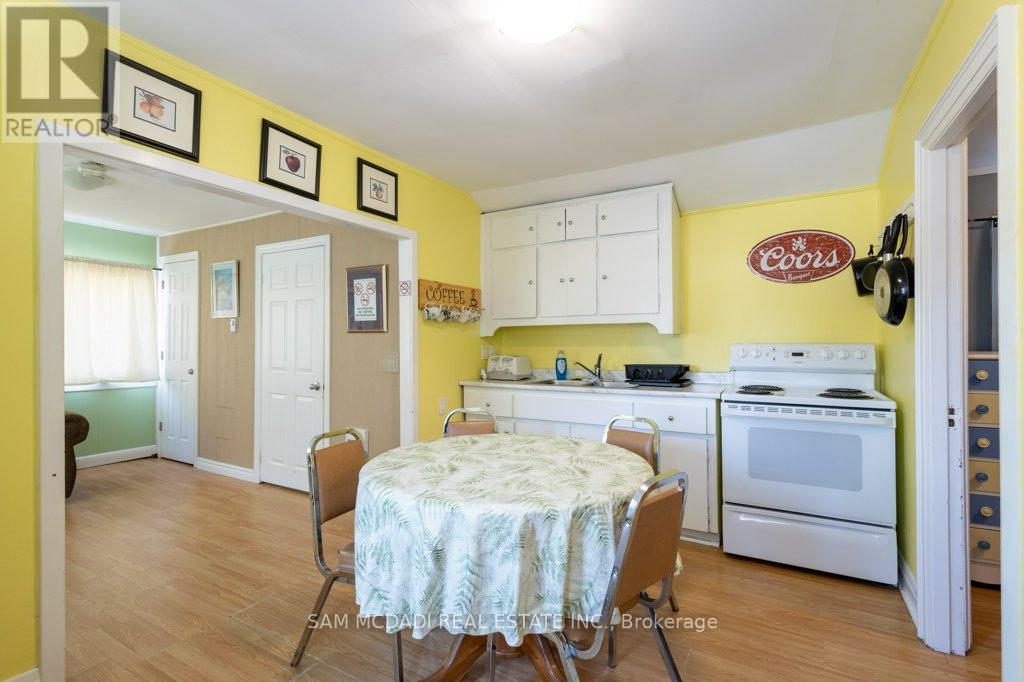 5 River Road E, Wasaga Beach, Ontario  L9Z 2L1 - Photo 6 - S12690710