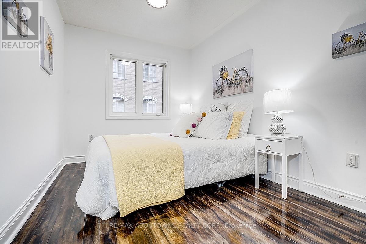 50 - 8 Brighton Place, Vaughan, Ontario  L4J 0E3 - Photo 20 - N12688452