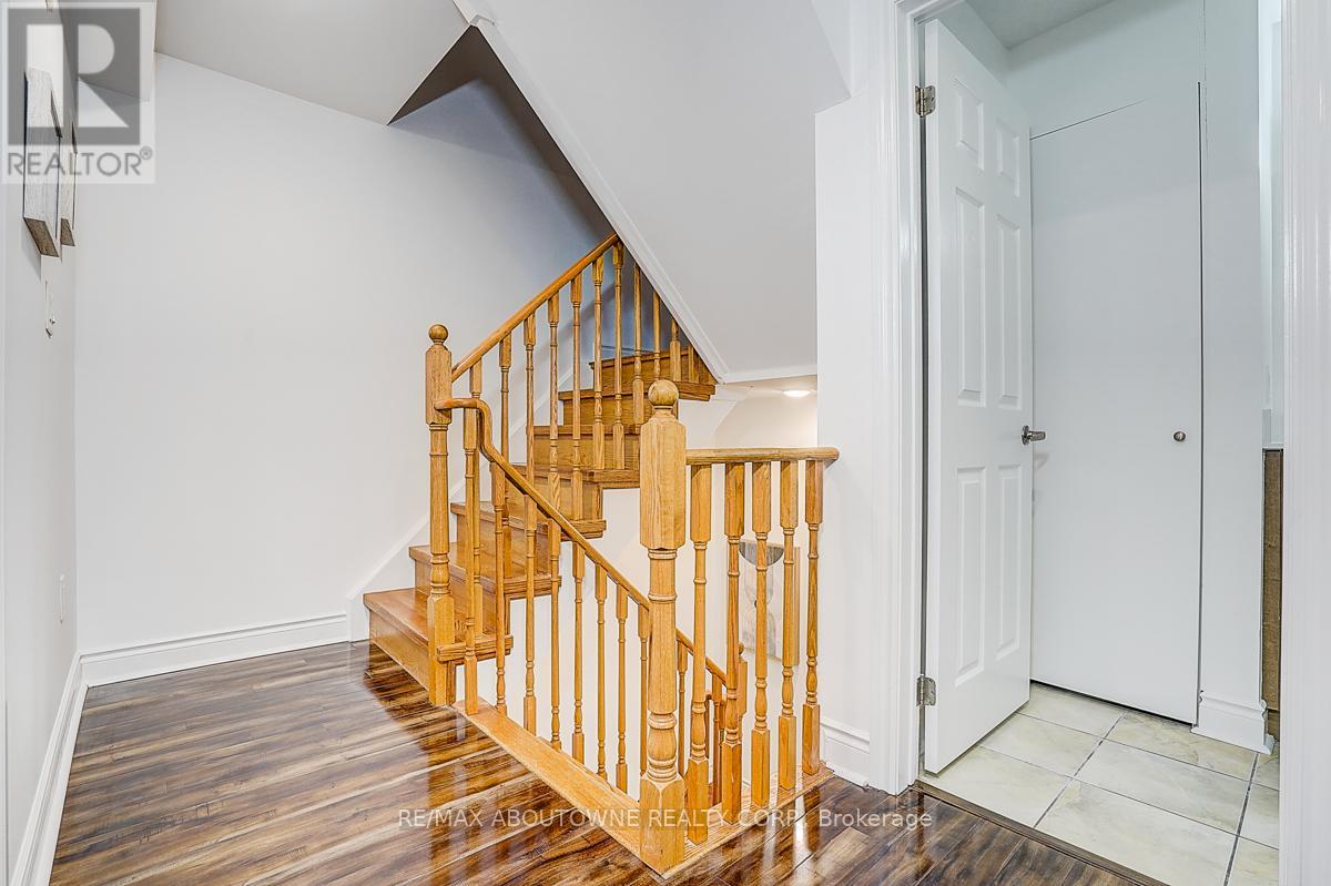 50 - 8 Brighton Place, Vaughan, Ontario  L4J 0E3 - Photo 15 - N12688452