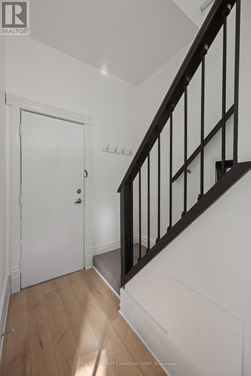 2 - 353 Central Avenue, London East, Ontario  N6B 2E3 - Photo 14 - X12690444