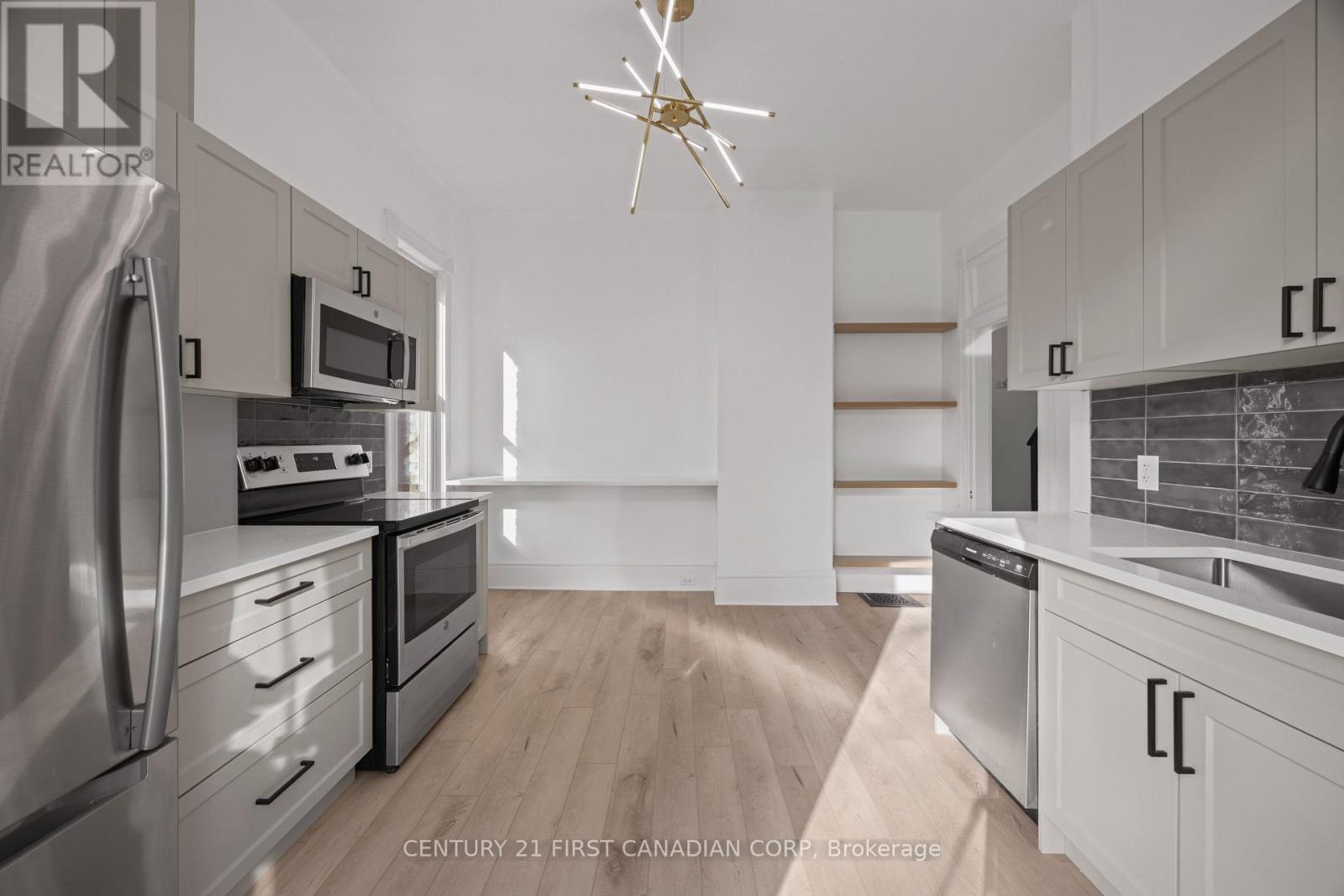 2 - 353 Central Avenue, London East, Ontario  N6B 2E3 - Photo 9 - X12690444