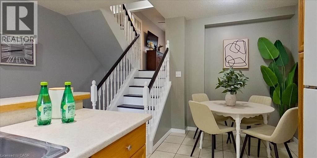 211 Veronica Drive Unit# 26, Kitchener, Ontario N2A 2R8 - Photo 10 - 40796452