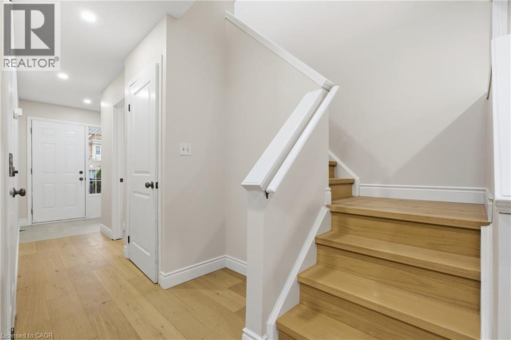 930 Zeller Crescent, Kitchener, Ontario  N2A 0C7 - Photo 16 - 40796154