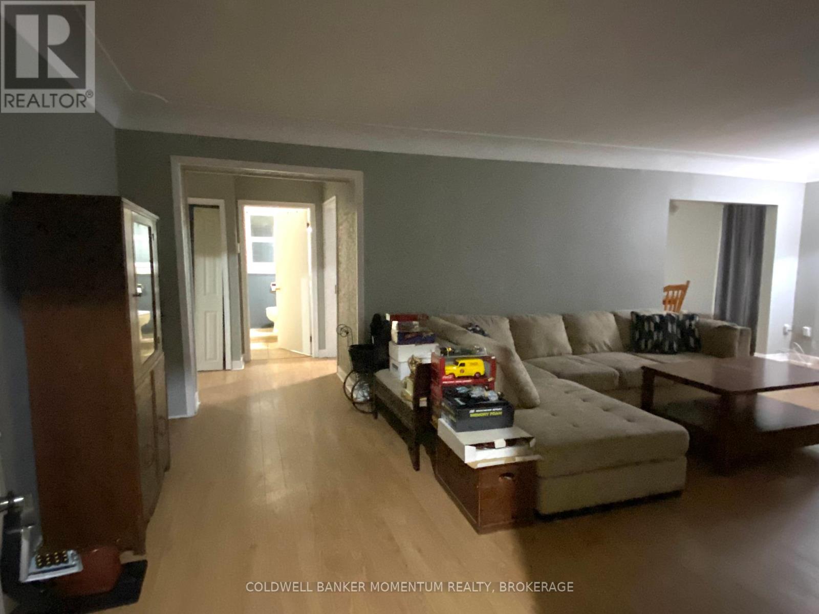 110 Clarke Street, Port Colborne, Ontario  L3K 2G3 - Photo 2 - X12556378