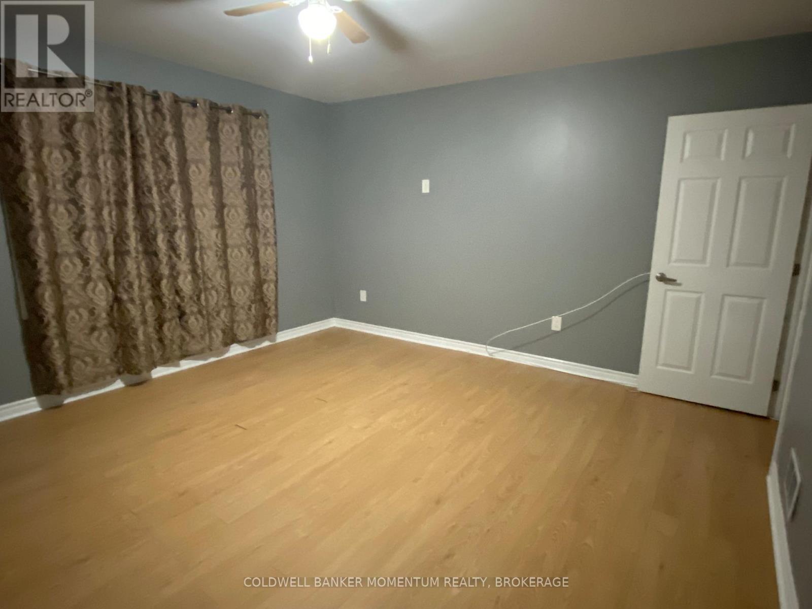 110 Clarke Street, Port Colborne, Ontario  L3K 2G3 - Photo 11 - X12556378