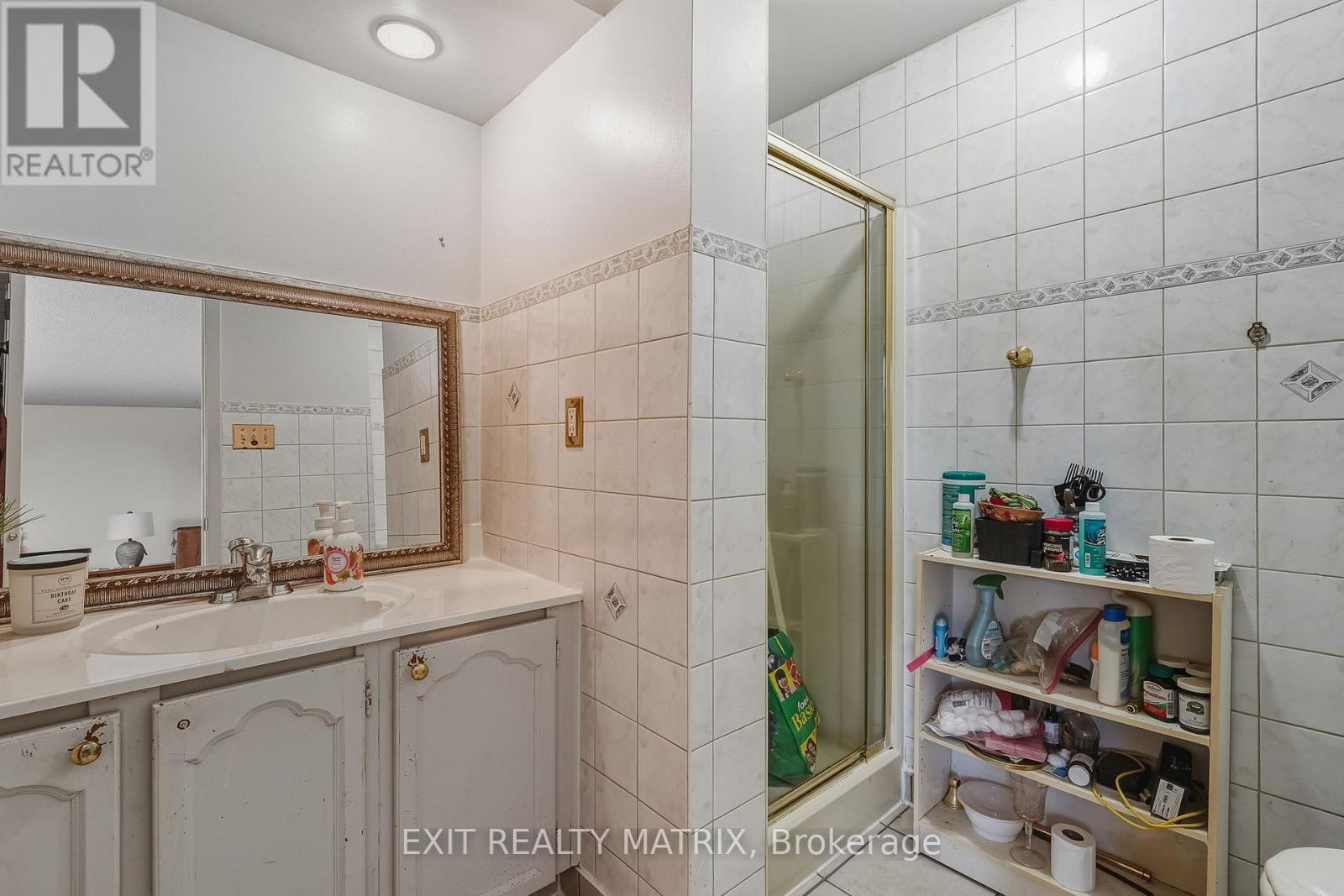 1123 Burgundy Lane, Ottawa, Ontario  K1C 2M9 - Photo 19 - X12670508