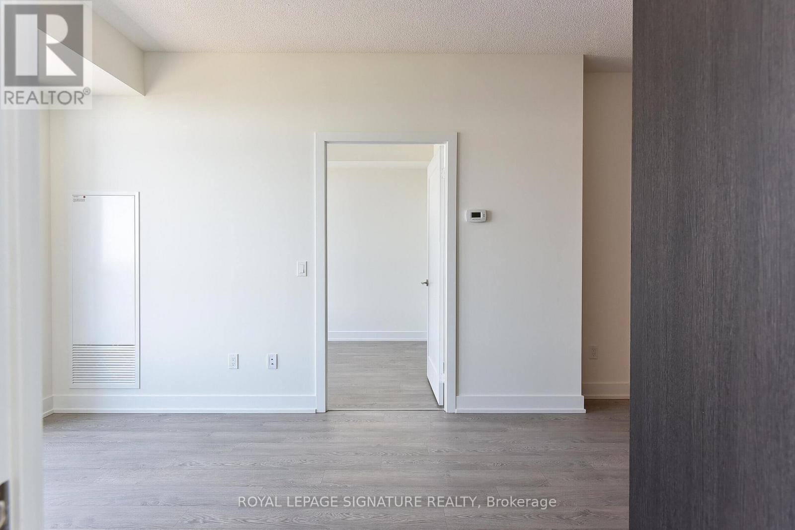 4201 - 7 Mabelle Avenue, Toronto, Ontario  M9A 4X7 - Photo 9 - W12690504