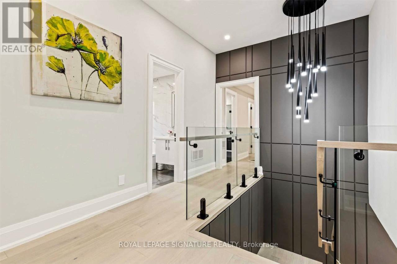 2506 Camilla Road, Mississauga, Ontario  L5A 2K5 - Photo 12 - W12690532