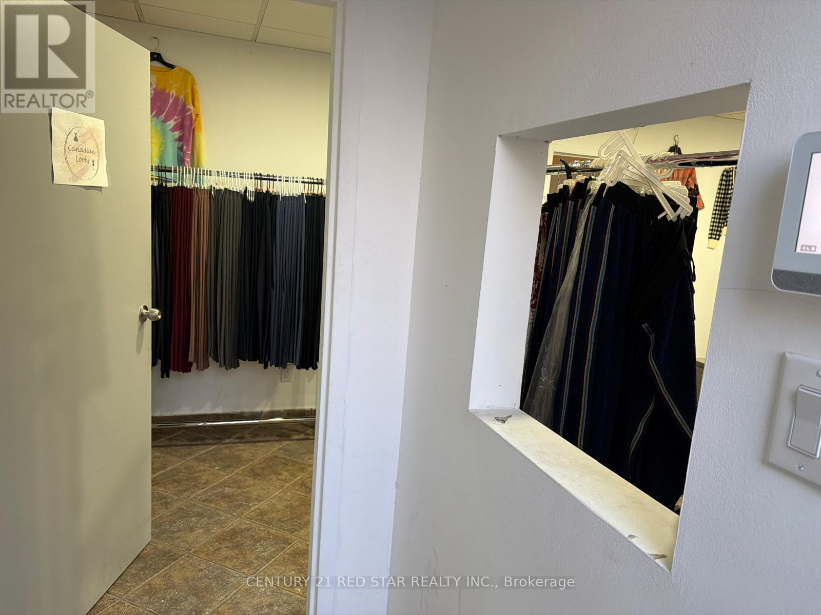 23 - 6780 Davand Drive, Mississauga, Ontario  L5T 2G4 - Photo 5 - W12690544