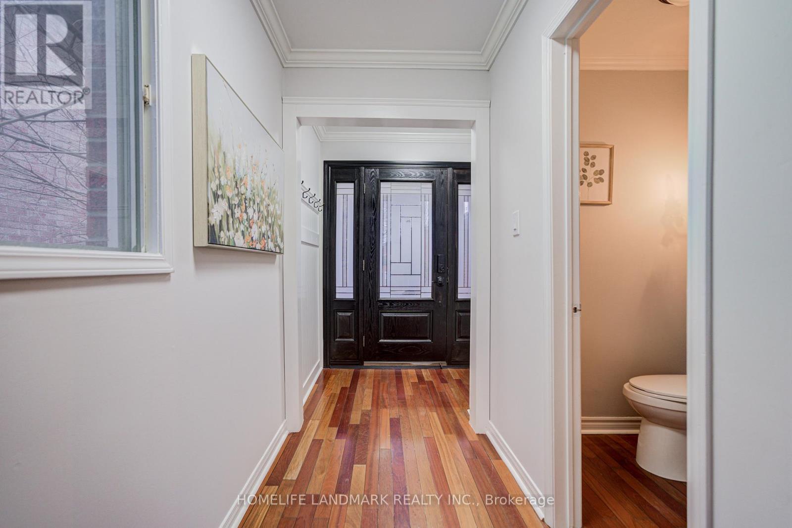 377 Parkridge Crescent, Oakville, Ontario  L6M 1A8 - Photo 4 - W12690580