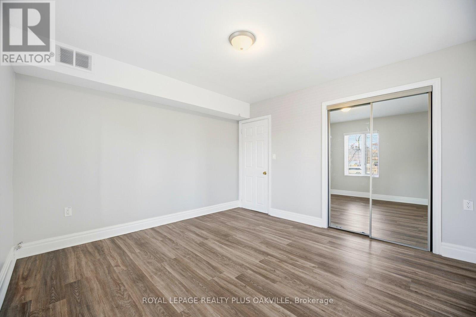 3 - 312 Reynolds Street, Oakville, Ontario  L6J 3L8 - Photo 32 - W12690626