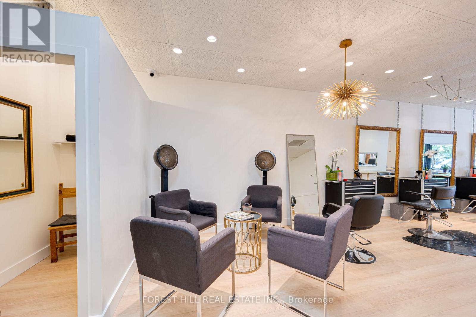 3 - 49 Mississauga Road N, Mississauga, Ontario  L5H 2H9 - Photo 27 - W12690656